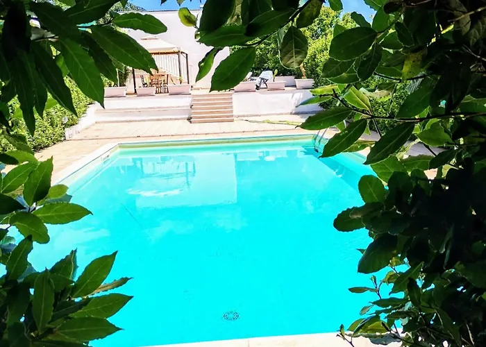 Trulli And Pool - I Cactus Vakantiehuis